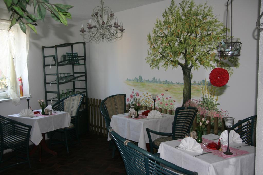 Romantik Landhaus & Pension Klaps Liebling Lübben Εξωτερικό φωτογραφία